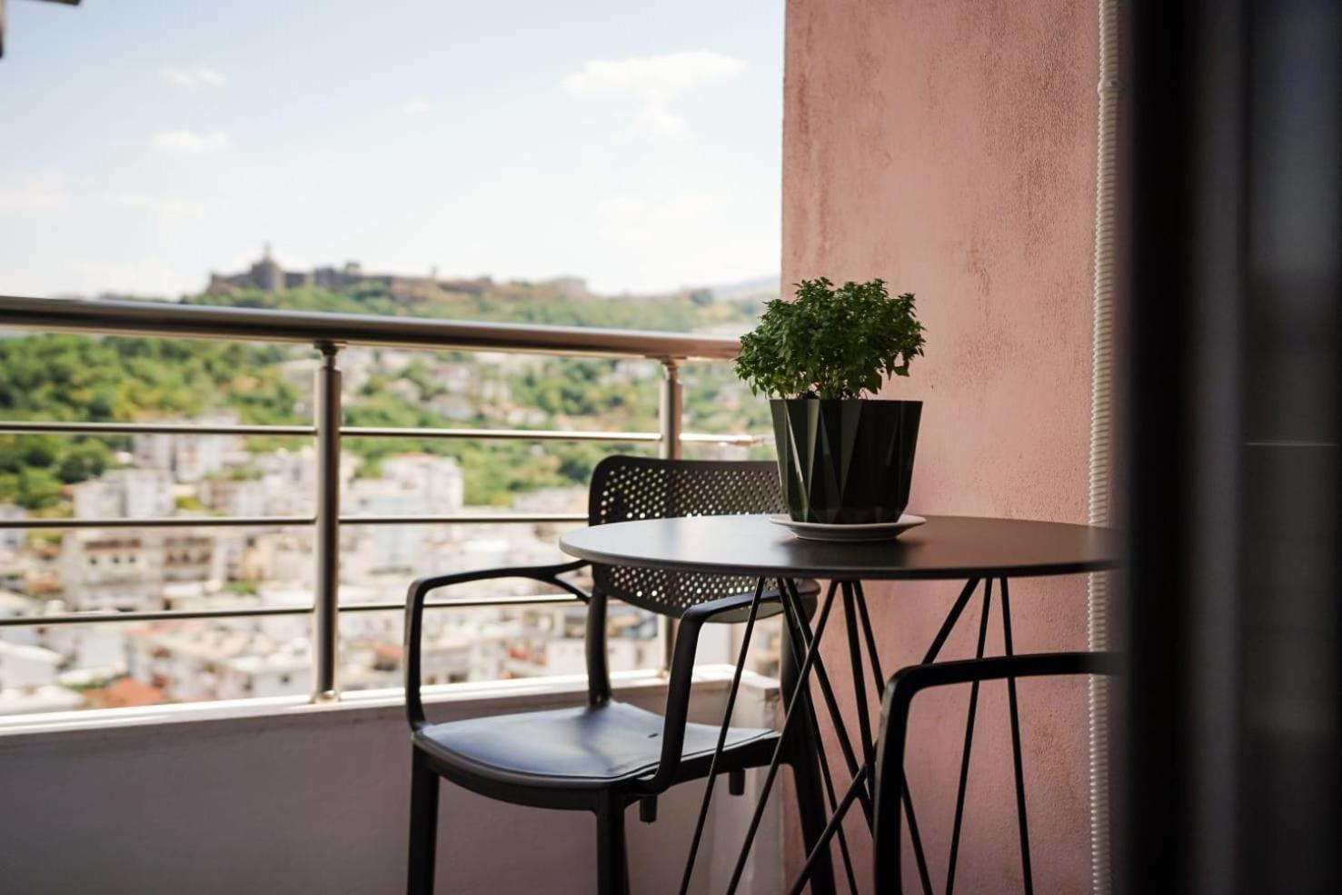 View City Apartments Gjirokastër Dış mekan fotoğraf